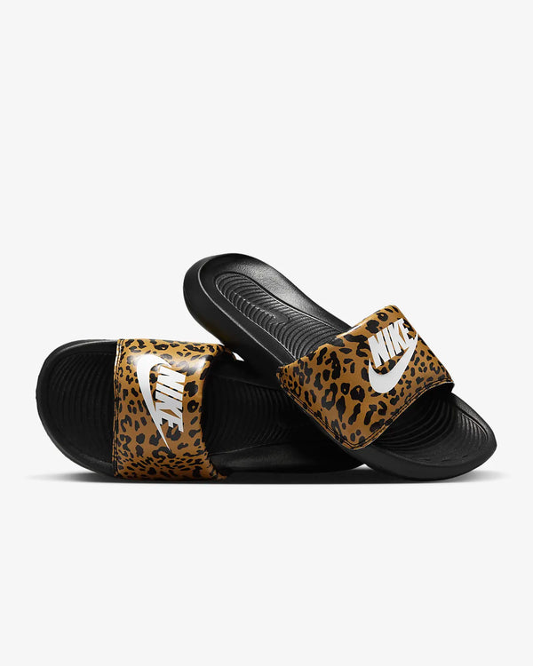 Nike Victori One
